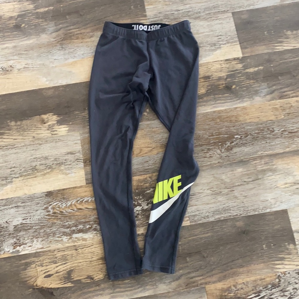 Women’s Nike Leggings